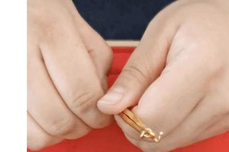 朋友晒黄金怎么评论