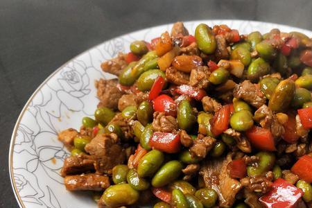 毛豆烧羊肉家常做法