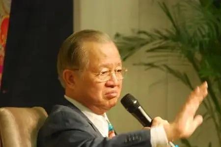 曾仕强年轻人怎么成熟稳重
