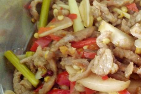 王刚泡椒牛肉的做法