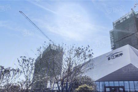 武汉城投江南岸与誉江南谁好