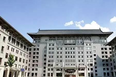 哈工大文史类建筑学好就业吗