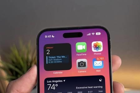 苹果iphone14屏幕发白