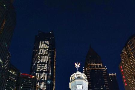 解放碑在沙坪坝吗