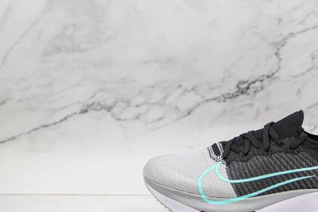 nikezoomsprints10有气垫吗