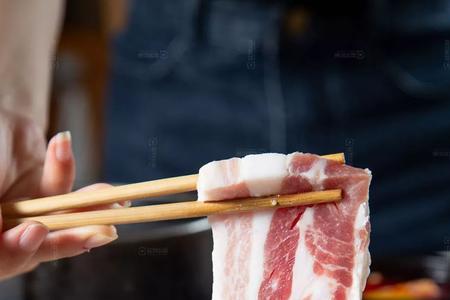 六层五花肉叫什么