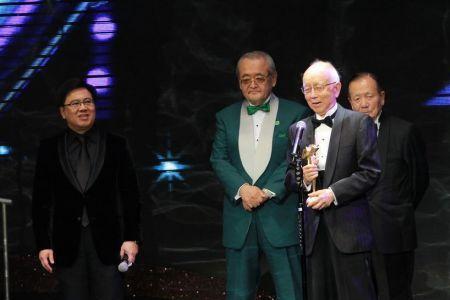金庸对邵逸夫的评价
