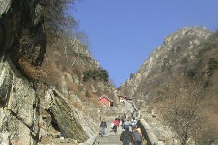 泰山十八盘什么时候修的