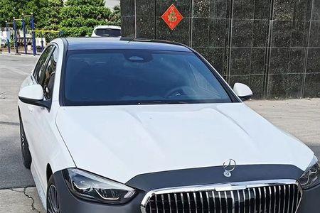 奔驰中网一杠和两杆的区别