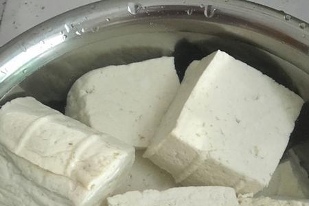 石膏豆腐为什么好