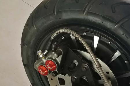 轻蜂x60v385ah能跑多远