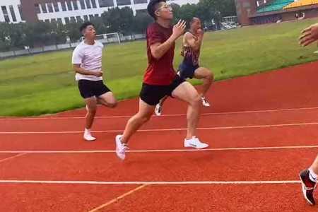 15岁172cm百米国家三级算有天赋吗