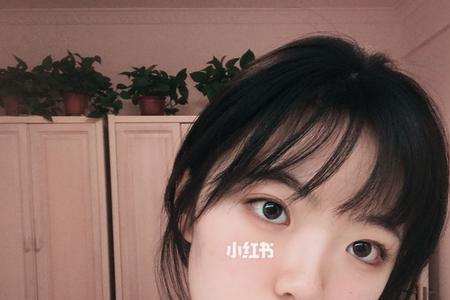 轻颜相机自拍为什么会有光圈