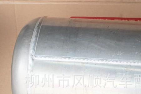 柳汽驾驶楼液压杆坏了如何修复