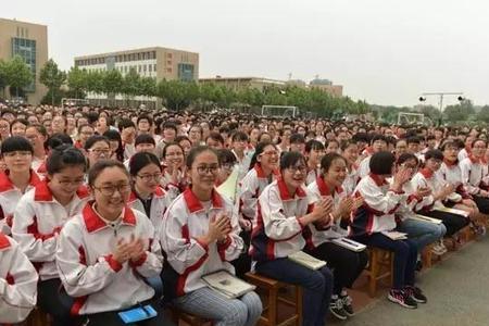 昌乐及第中学有尖子班吗