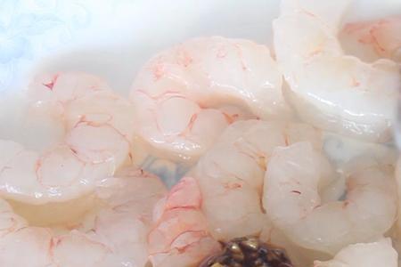 冻干虾仁的做法