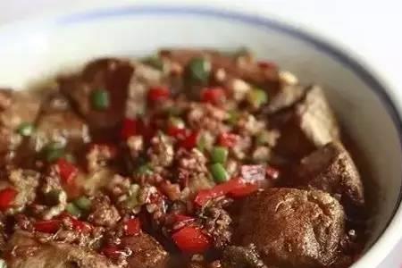 红烧臭豆腐为什么有酸味