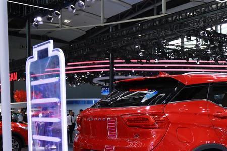 东风e3新能源汽车不着车