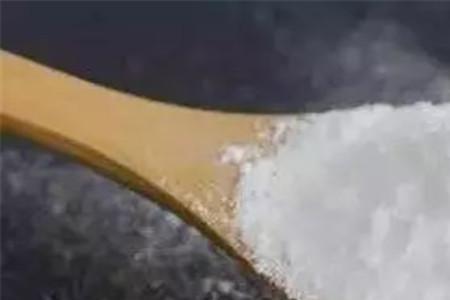 小苏打洗碗方法