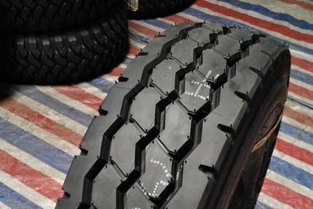 邓禄普825r16和正新哪个好