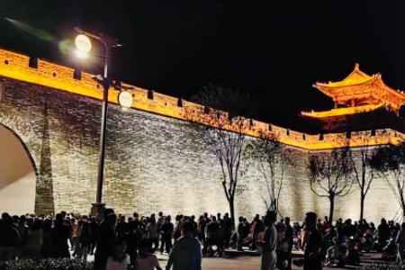 忻州古城白天去还是晚上去