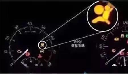 坡道辅助灯亮什么原因