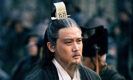诸葛亮家有多少人