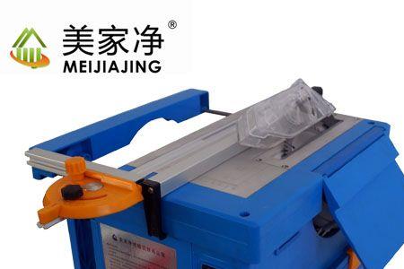 复合木地板可以用手工钢锯