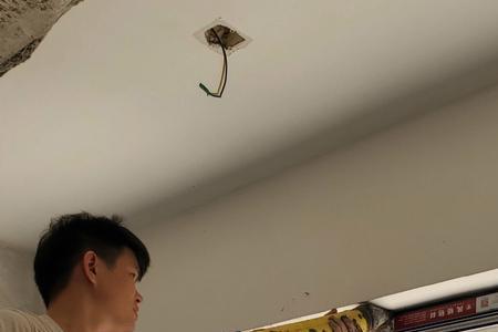 封窗灌浆好还是灌胶好