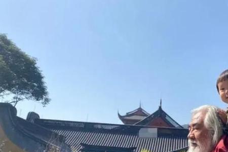张纪中的儿子上的什么学校