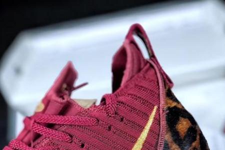 轻速10网纱鞋面怎么清洗