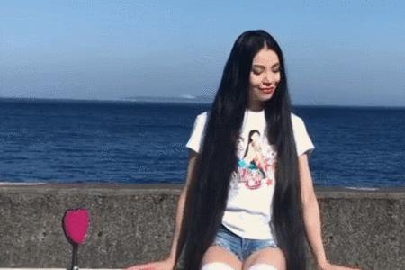 女生多少岁不会长头发