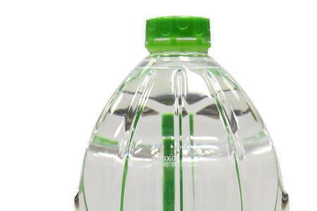 屈臣氏蒸馏水45升怎么开盖