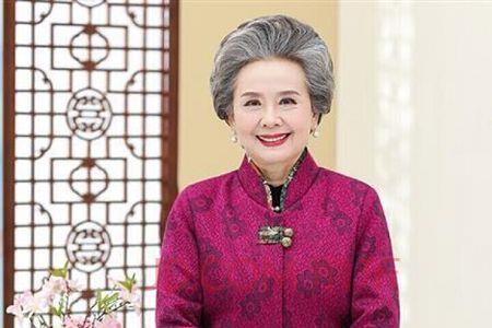 过60大寿穿什么衣服