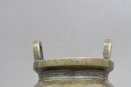 乾隆年制香炉如何鉴别