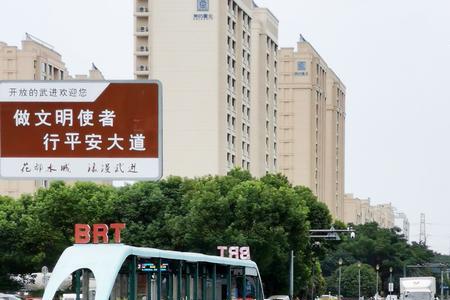 常州市区brt南北线换东西线怎么换