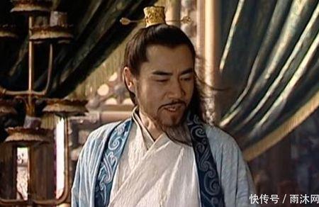 嘉靖帝敲的钵为什么发光的