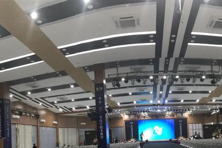 广州山脚下适合小型会议的地方