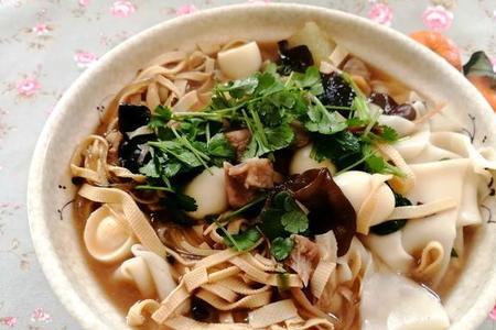 红辣椒烩面的做法