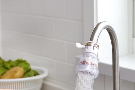 过滤器怎么安装在水龙头上