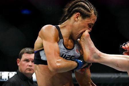 罗斯现在是ufc冠军吗