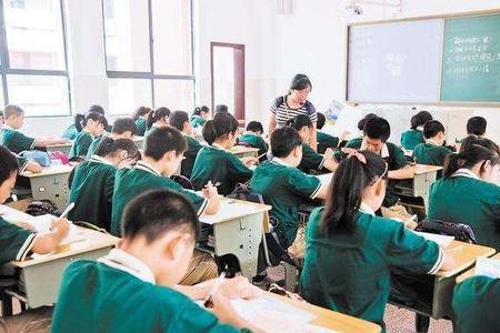 为什么感觉初中和高中长得一样