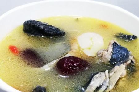 新鲜天麻炖汤要不要先焯水
