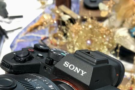 索尼a7m4可以搭配适马三剑客么