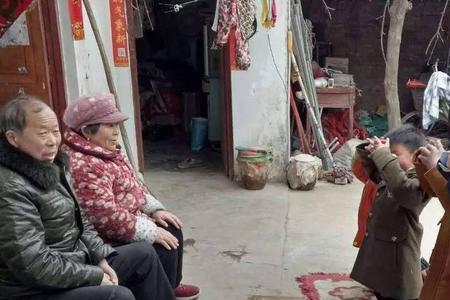 堂哥的儿子应该叫侄子还是外甥