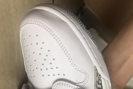 aj312鞋垫logo容易掉是正品吗