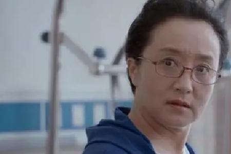 杨坤在欢乐颂中饰演谁
