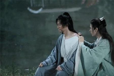 蝴蝶骨的梗是谁发明的