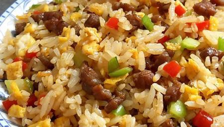 鸭肠炒饭用的酱油是什么酱油