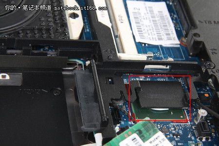 惠普8460键盘怎么拆